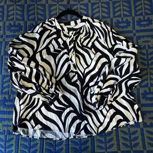 H & M Black & White Zebra Print Blouse